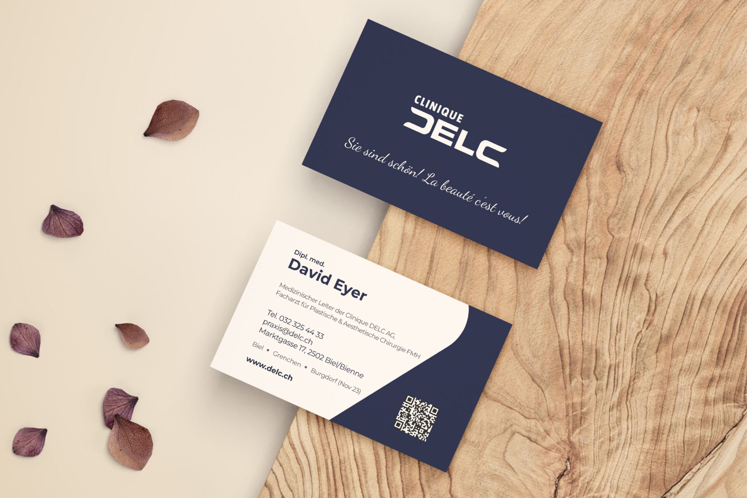 Geschäftsausstattung Visitenkarten Clinique Delc AG - Grafikdesign